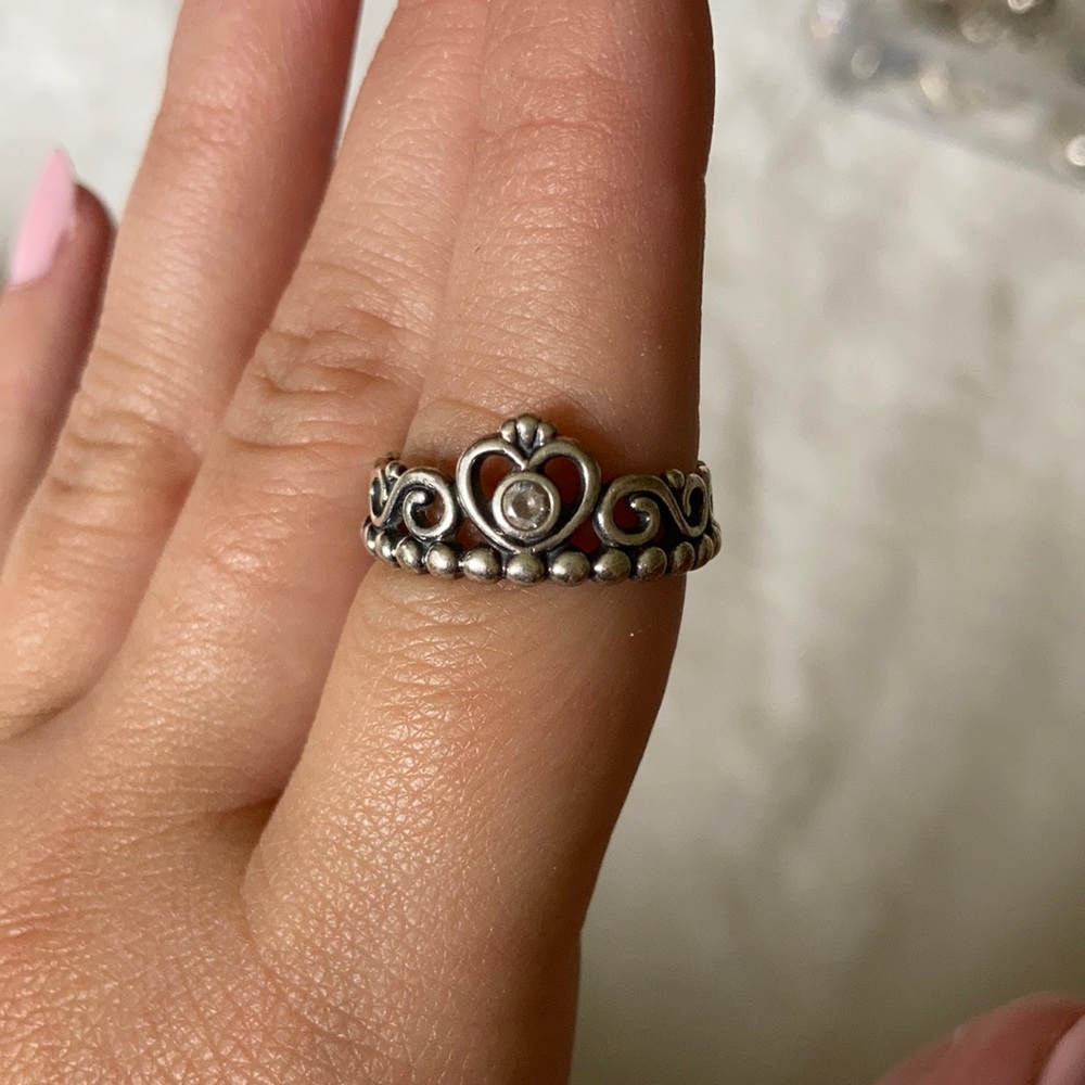 Pandora princess ring
